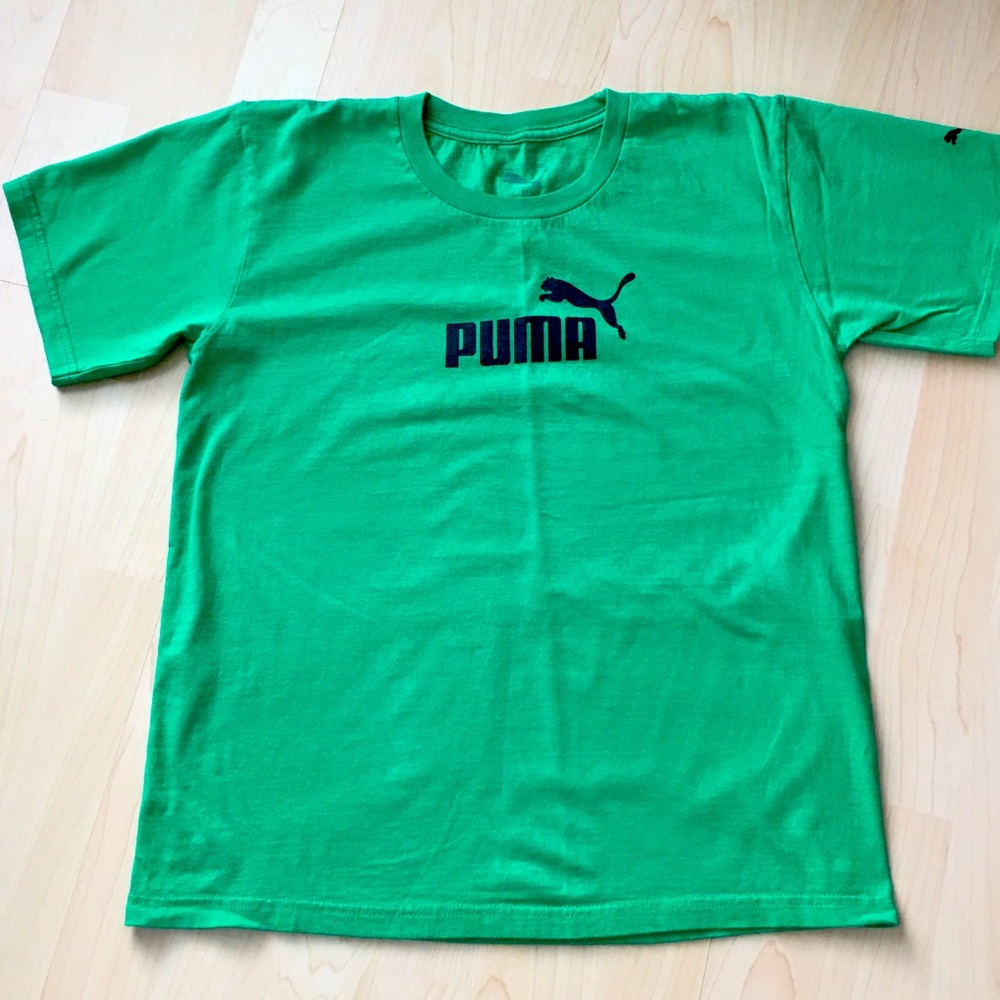Women’s Green PUMA logo T-shirt